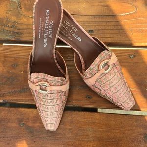 Donald J Pliner Couture kitten heel mule 8.5